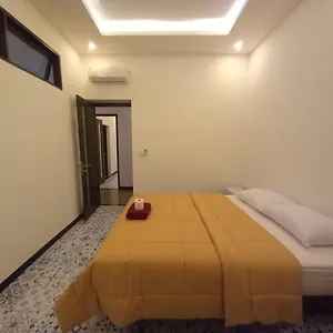 Rumah Wj And Hostal